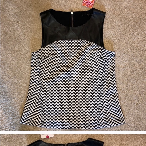 Sanctuary Top - Picture 6 of 6